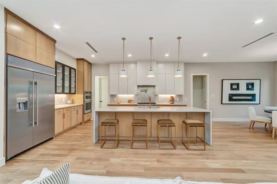 Furnished interior view inside a new home in , Dallas (Image 16).