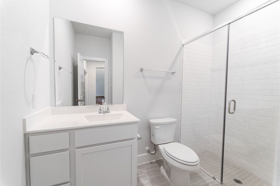 Furnished interior view inside a new home in Sunfield, Buda (Image 10).