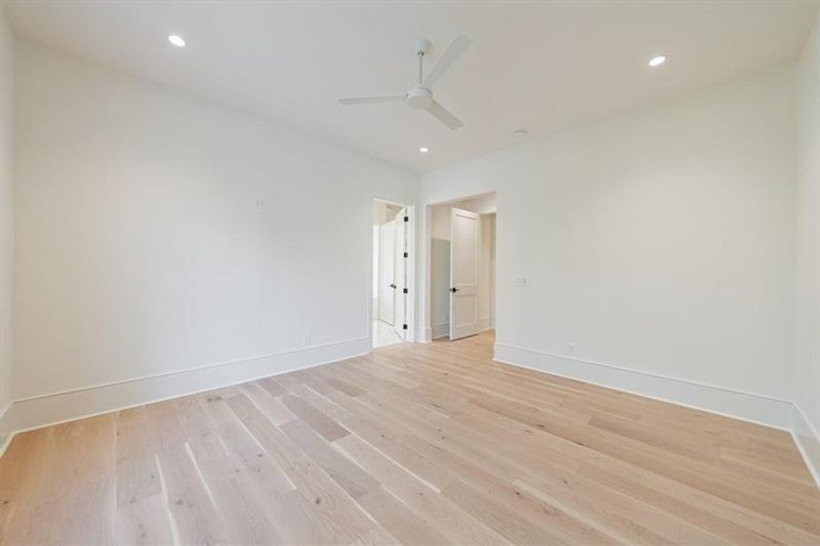 Spacious, unfurnished interior of a new home in , Atlanta (Image 124). Spacious, unfurnished interior of a new home in , Atlanta (Image 124).