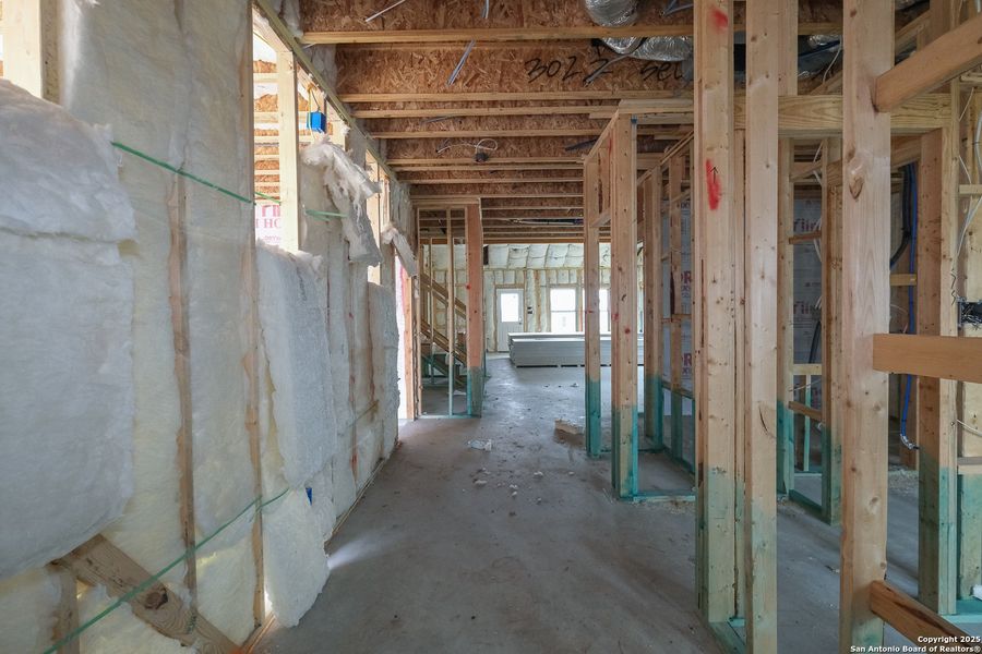 Spacious, unfurnished interior of a new home in Paloma Park, Converse (Image 26). Spacious, unfurnished interior of a new home in Paloma Park, Converse (Image 26).