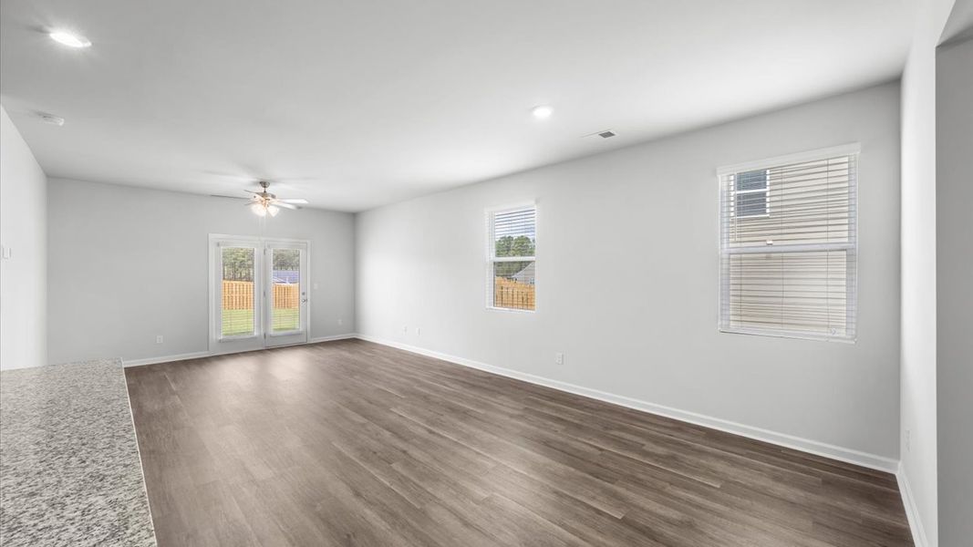 Spacious, unfurnished interior of a new home in Highland Hills, Graniteville (Image 12).