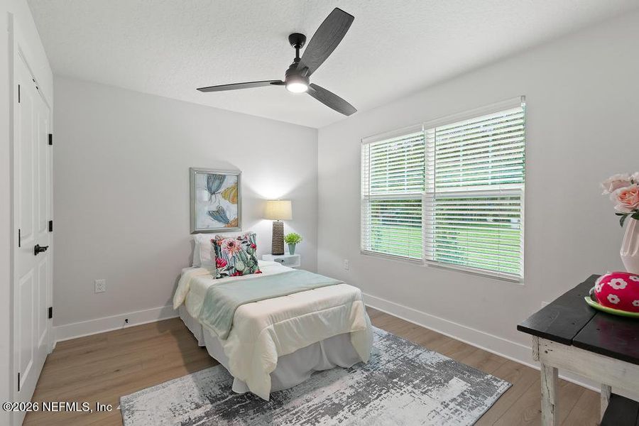 Furnished interior view inside a new home in , Middleburg (Image 15).