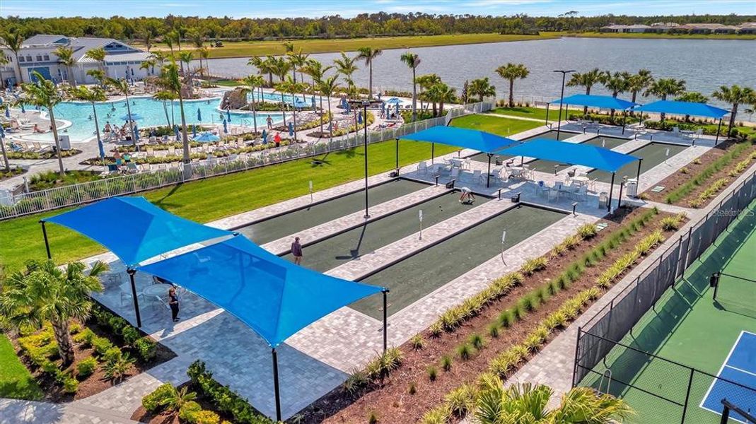 Community amenities in , Englewood (Image 50). Community amenities in , Englewood (Image 50).