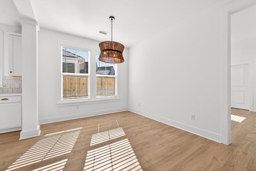 Spacious, unfurnished interior of a new home in , Summerville (Image 24).