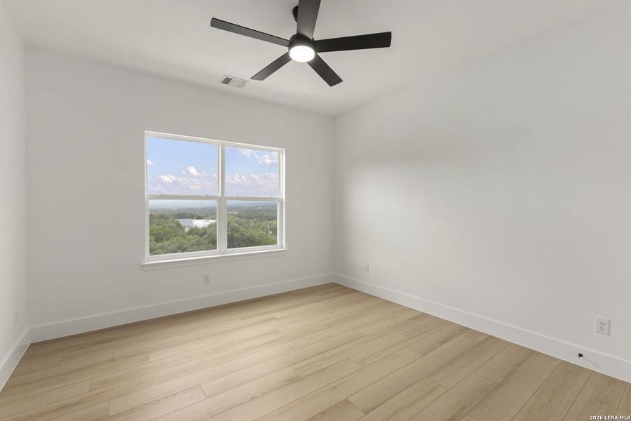 Spacious, unfurnished interior of a new home in , Boerne (Image 19).