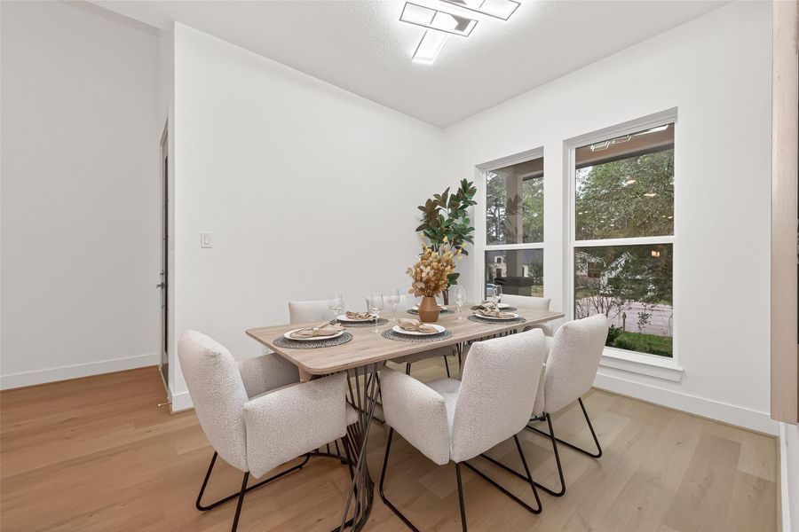 DINING AREA DINING AREA