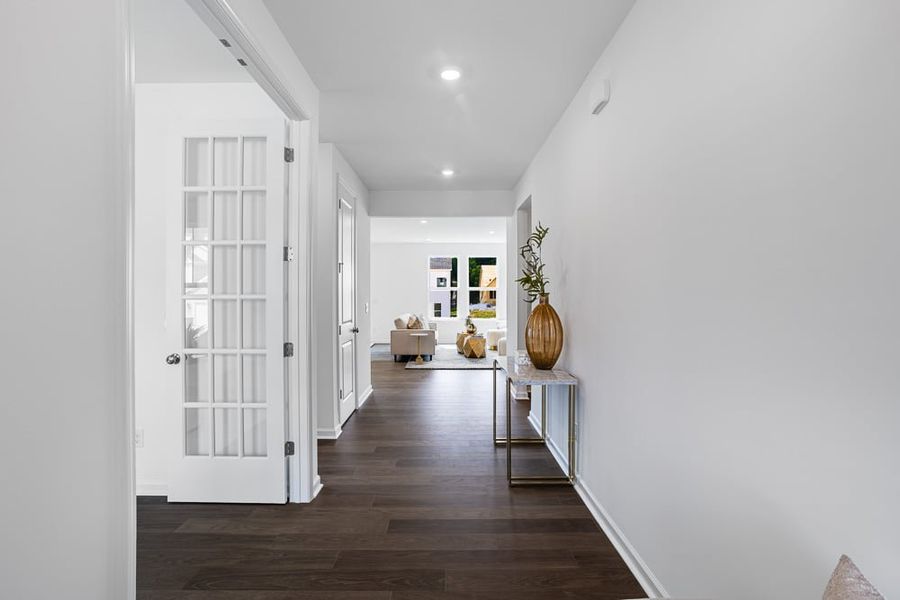 Representative furnished interior of a home built from the Madison Signature by Taylor Morrison in The Coves on Lake Wylie, Charlotte (Image 6).