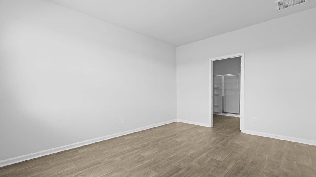 Spacious, unfurnished interior of a new home in The Ranch, Holly Hill (Image 15).