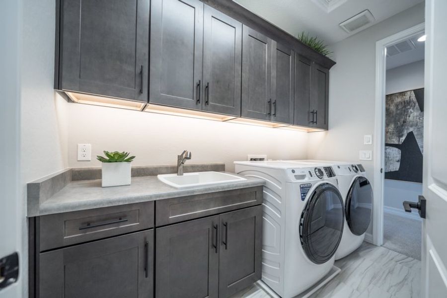 Furnished interior view inside a new home in Allen Ranches, Litchfield Park (Image 34).