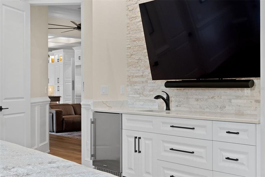 Close-up of interior finishes inside a home in , Safety Harbor (Image 21). Close-up of interior finishes inside a home in , Safety Harbor (Image 21).