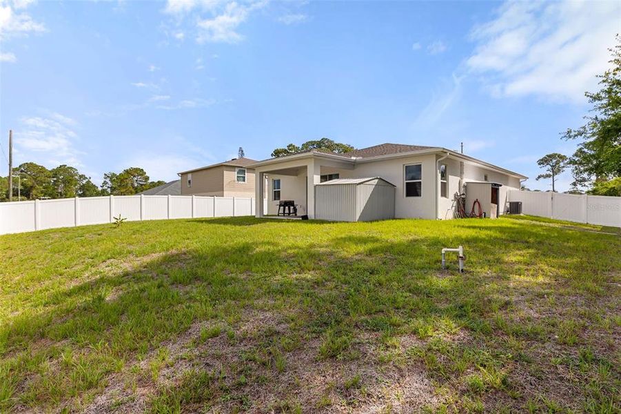 Exterior details and patio area of a home in , Palm Bay (Image 3).