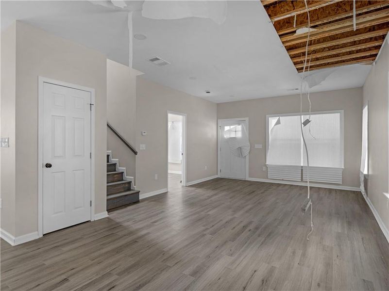 Spacious, unfurnished interior of a new home in , Atlanta (Image 32).