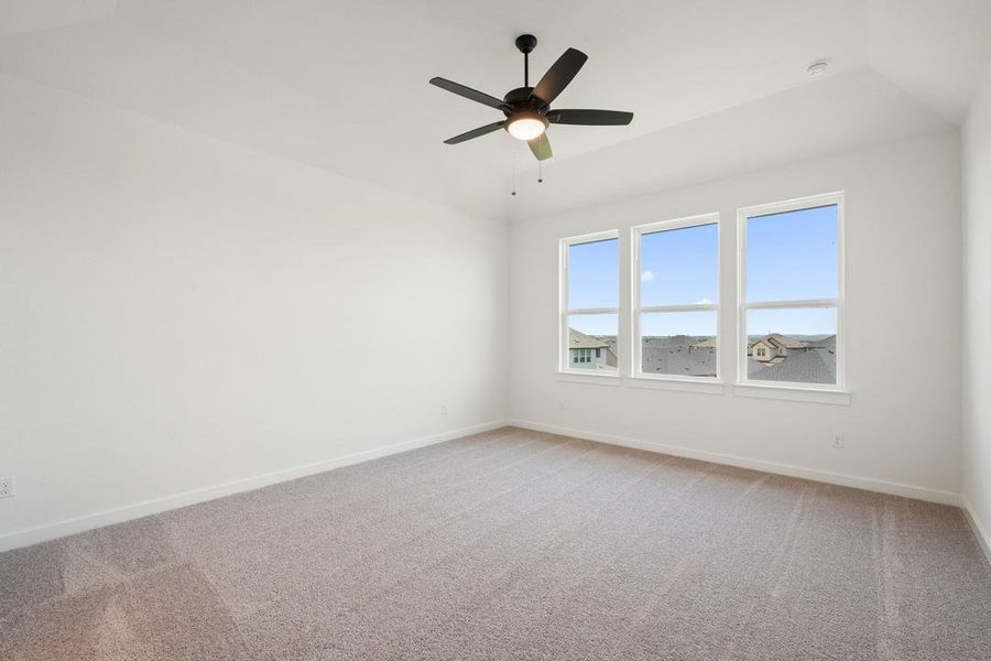 Spacious, unfurnished interior of a new home in Heritage, Dripping Springs (Image 28). Spacious, unfurnished interior of a new home in Heritage, Dripping Springs (Image 28).