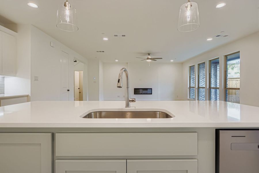 3529 Kings - Kitchen 3529 Kings - Kitchen