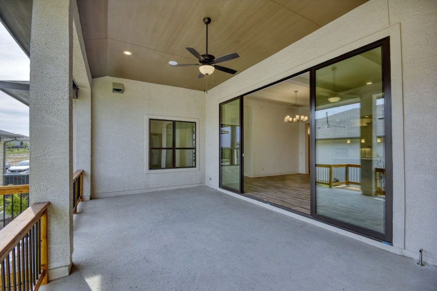 Exterior details and patio area of a home in El Sonido at Campanas, San Antonio (Image 4).