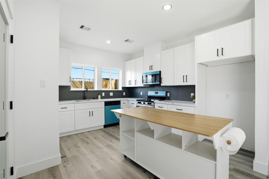 Furnished interior view inside a new home in , La Porte (Image 5).