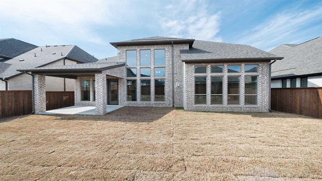Exterior details and patio area of a home in North Sky, Celina (Image 2).