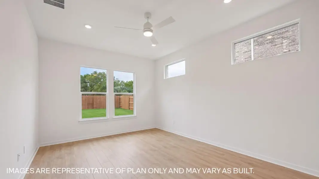 Spacious, unfurnished interior of a new home in The Enclave at Bar W Ranch, Leander (Image 20).