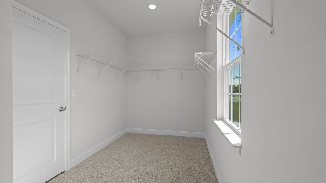 Spacious, unfurnished interior of a new home in Tyler - Home on the Lake, New Bern (Image 32).