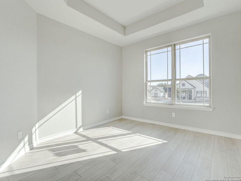 Spacious, unfurnished interior of a new home in Potranco Oaks, Castroville (Image 25). Spacious, unfurnished interior of a new home in Potranco Oaks, Castroville (Image 25).