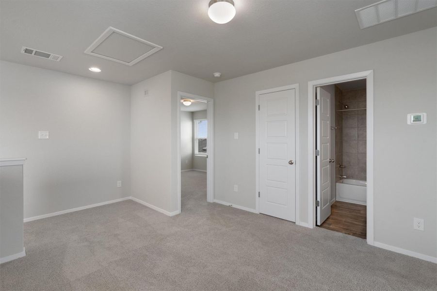 Spacious, unfurnished interior of a new home in Casetta Ranch, Kyle (Image 14). Spacious, unfurnished interior of a new home in Casetta Ranch, Kyle (Image 14).