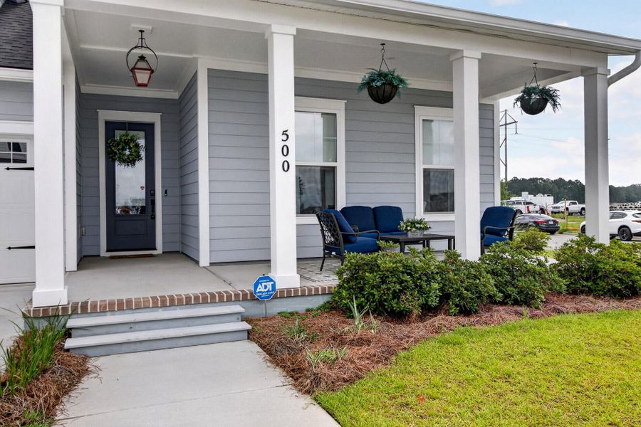 Exterior details and patio area of a home in , Summerville (Image 3).