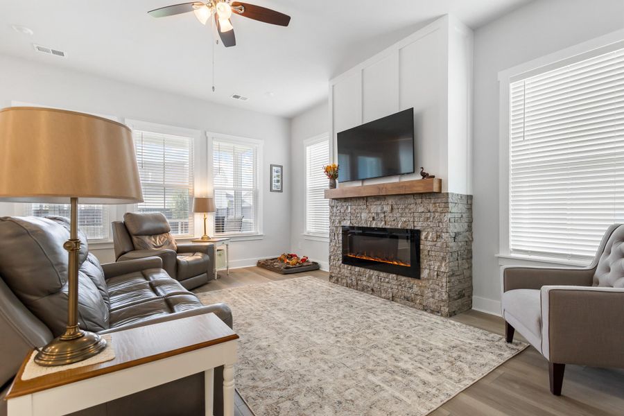 Furnished interior view inside a new home in Carnes Crossroads, Summerville (Image 8). Furnished interior view inside a new home in Carnes Crossroads, Summerville (Image 8).