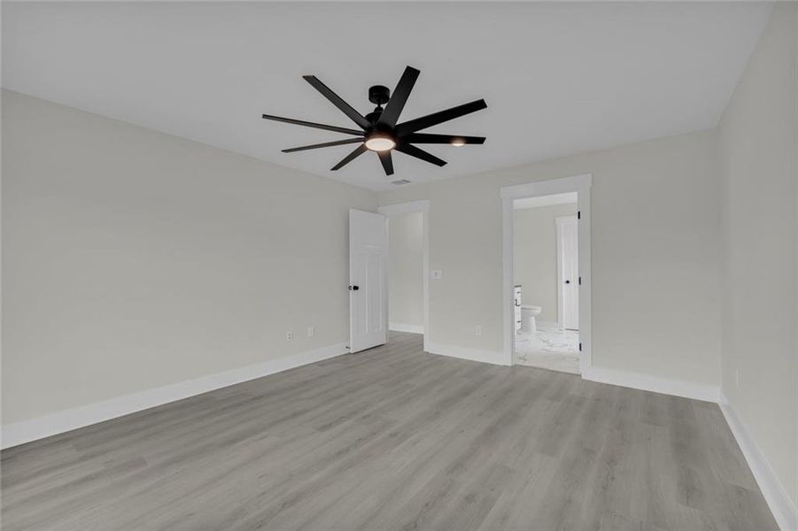 Spacious, unfurnished interior of a new home in , Toccoa (Image 34).