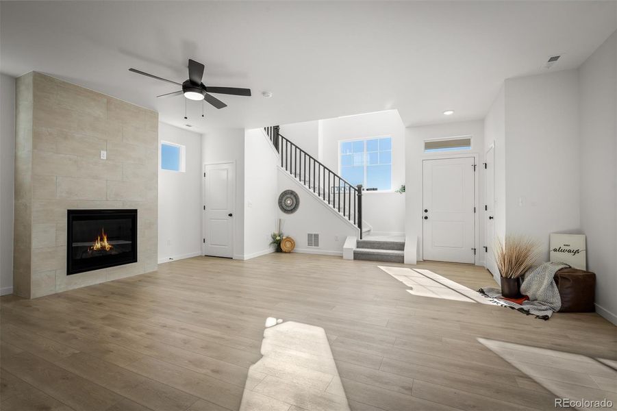 Spacious, unfurnished interior of a new home in Revel Crossing at Wolf Ranch – The Ascent Collection, Colorado Springs (Image 19).