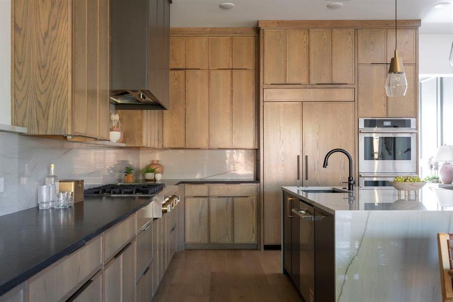 Furnished interior view inside a new home in Dove Station Luxury Series, Grapevine (Image 5). Furnished interior view inside a new home in Dove Station Luxury Series, Grapevine (Image 5).