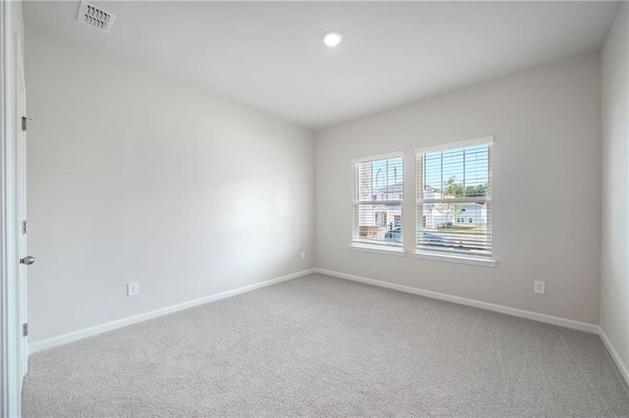 Spacious, unfurnished interior of a new home in Parkside at Grayson, Grayson (Image 32).