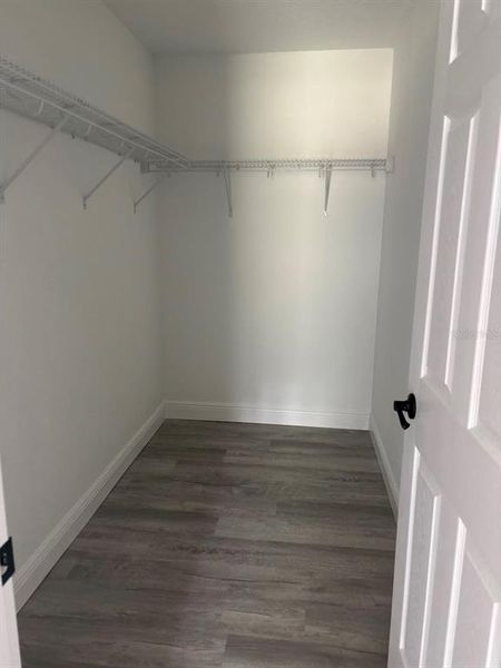 Spacious, unfurnished interior of a new home in , Dunnellon (Image 14).