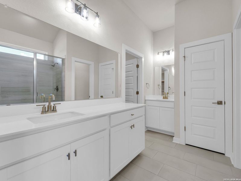 Furnished interior view inside a new home in Hunter's Ranch, San Antonio (Image 13).