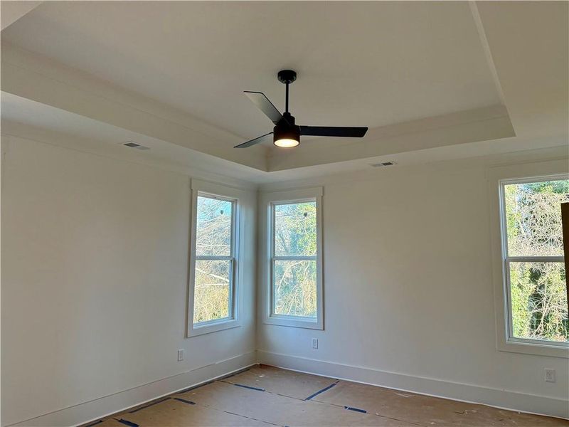 Spacious, unfurnished interior of a new home in , Marietta (Image 11).