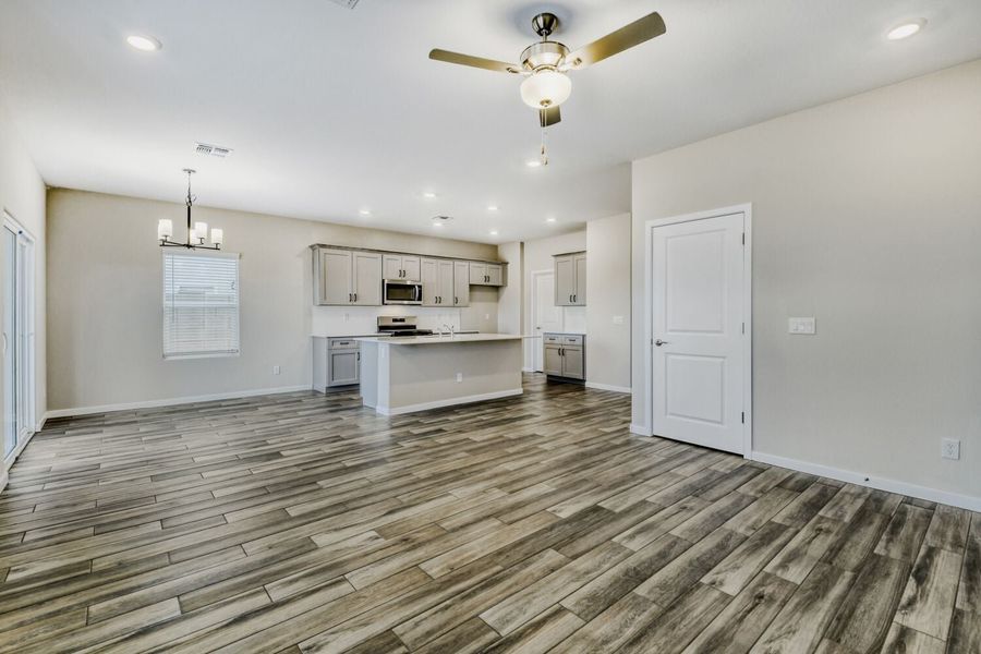 5br New Home in Maricopa, AZ. - Slide 7 5br New Home in Maricopa, AZ. - Slide 7