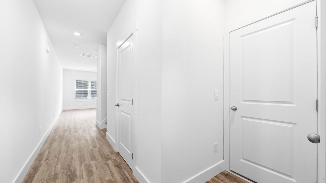 Spacious, unfurnished interior of a new home in The Arbor Townhomes, Kingsport (Image 22). Spacious, unfurnished interior of a new home in The Arbor Townhomes, Kingsport (Image 22).