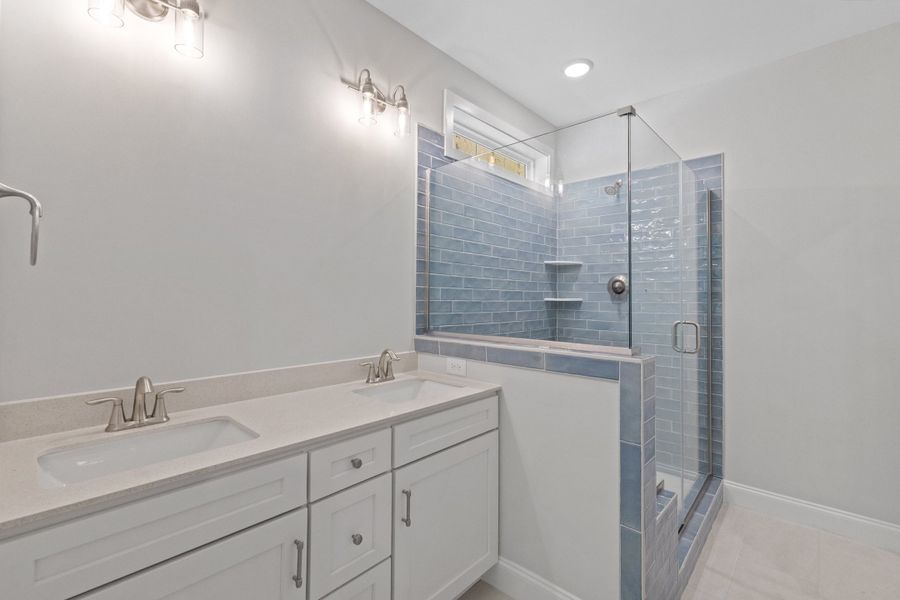 Representative furnished interior of a home built from the The Ellery by RobuckHomes in Baylee Ridge, Selma (Image 52).