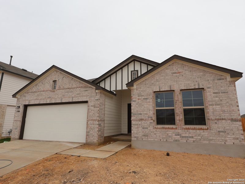 Image 18 of a home in Winding Brook.
