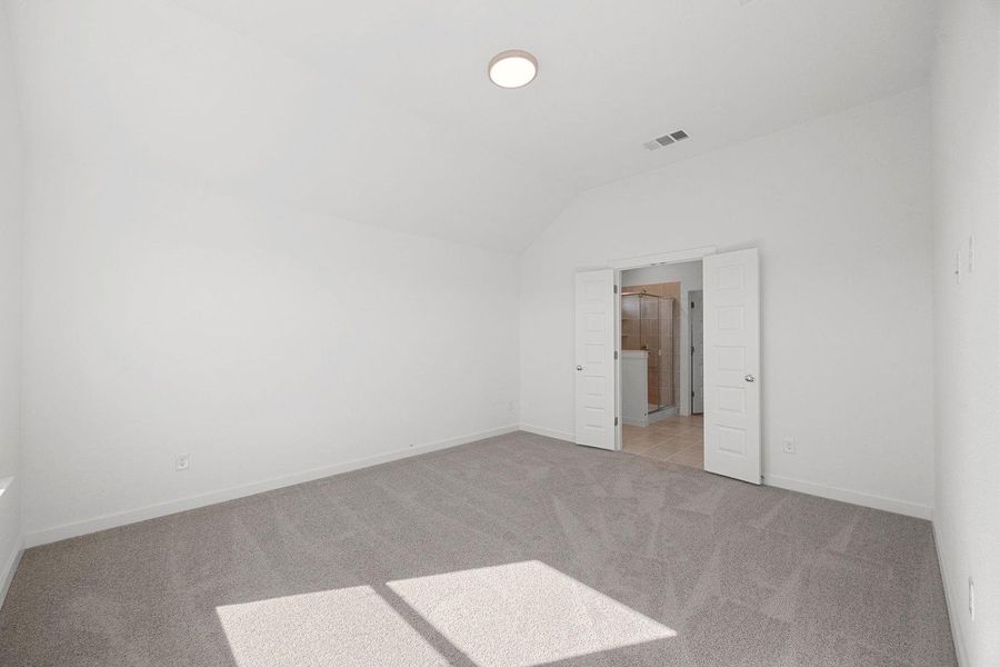 Spacious, unfurnished interior of a new home in Prairie Winds, Hutto (Image 19).