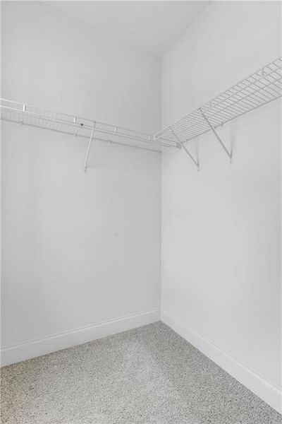 Spacious, unfurnished interior of a new home in Pickens Bluff, Hiram (Image 27).