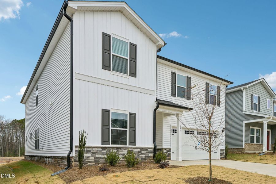 3-web-or-mls-Raleigh - Oak Manor - 536 B