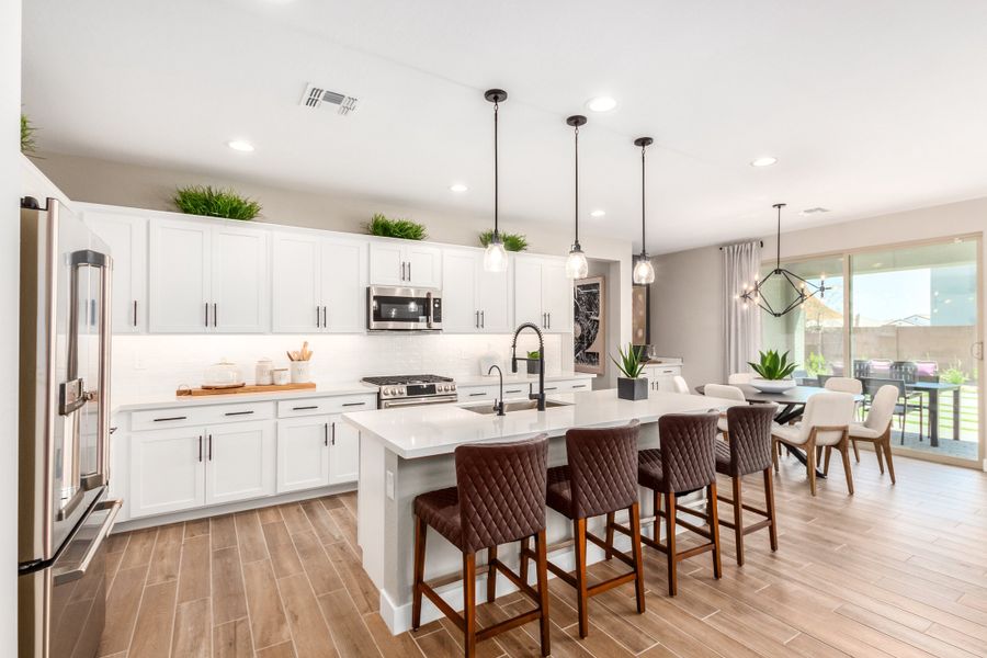 Representative furnished interior of a home built from the 40R3 by Taylor Morrison in Rancho Mercado, Surprise (Image 11).