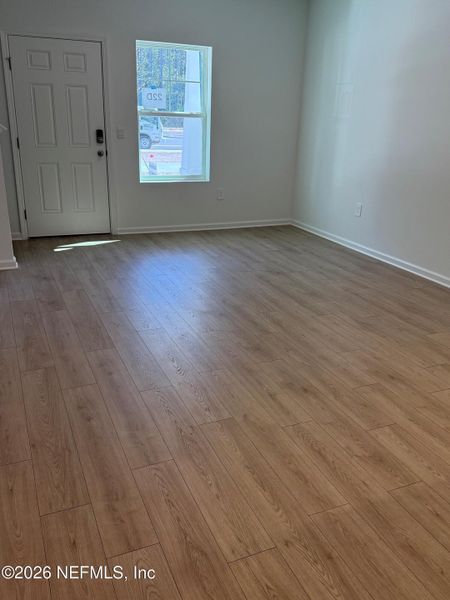 Spacious, unfurnished interior of a new home in Liberty Cove, Yulee (Image 26).