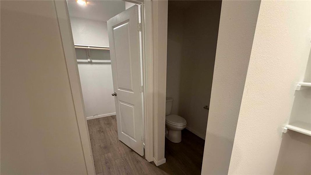 Image 11 of a home in Waverly Estates. Image 11 of a home in Waverly Estates.