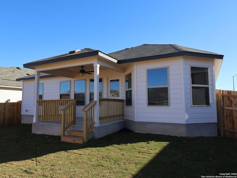 Exterior details and patio area of a home in Winding Brook, San Antonio (Image 4).