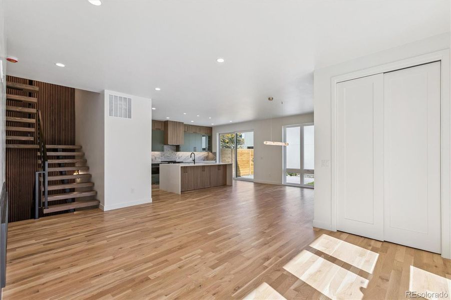 Spacious, unfurnished interior of a new home in , Denver (Image 29).