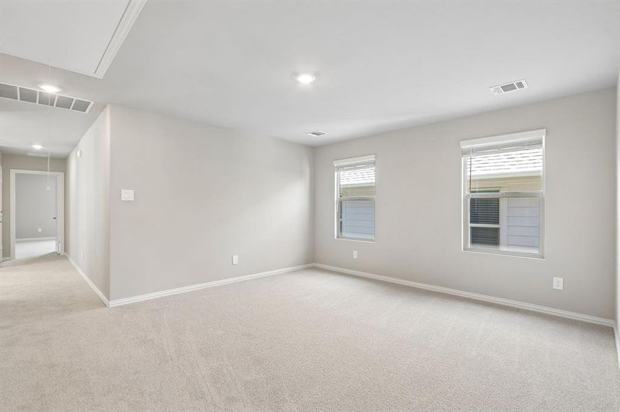 Spacious, unfurnished interior of a new home in Oak Ridge Park, Corinth (Image 34). Spacious, unfurnished interior of a new home in Oak Ridge Park, Corinth (Image 34).