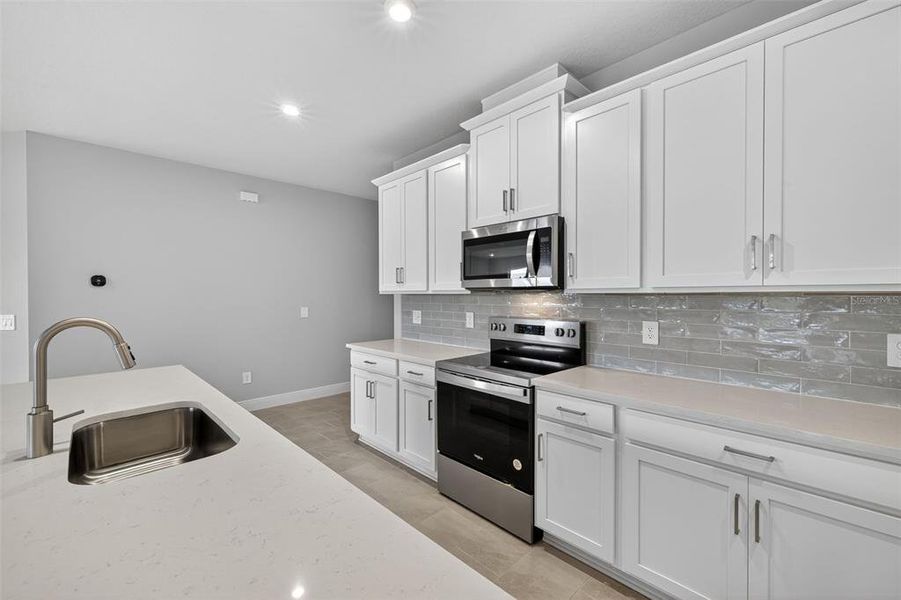 Furnished interior view inside a new home in Windwater, Parrish (Image 11). Furnished interior view inside a new home in Windwater, Parrish (Image 11).