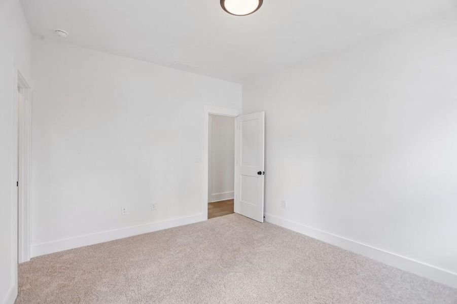 Spacious, unfurnished interior of a new home in , Marietta (Image 38).