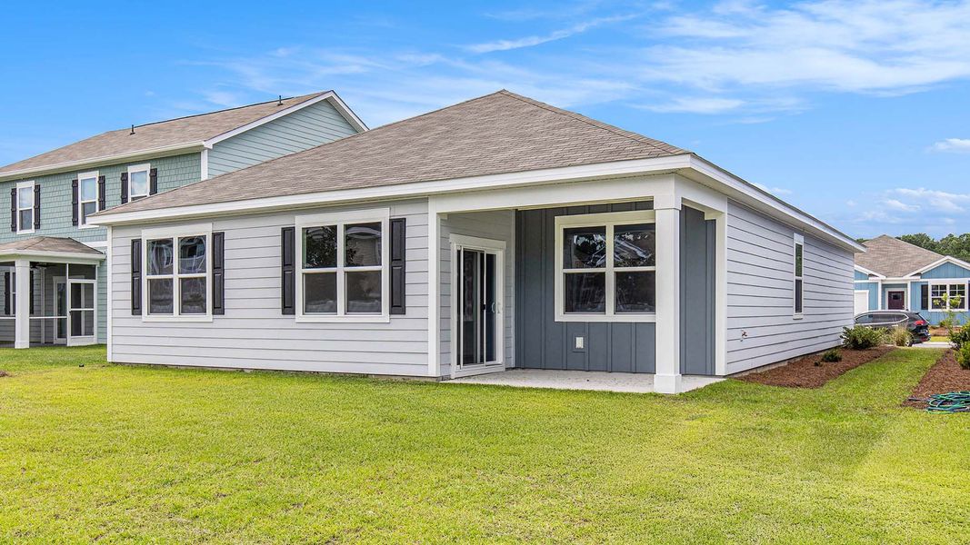 Front exterior of a new home in Auberon Woods, Conway, SC, highlighting curb appeal (Image 18).